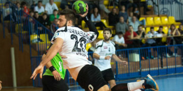 Χαντ-μπολ: Επιστροφή Τσαναξίδη στον ΠΑΟΚ