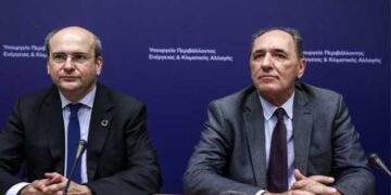 Χατζηδάκης: Να σώσουμε την ΔΕΗ – Προτεραιότητες Ελληνικό και Σκουριές