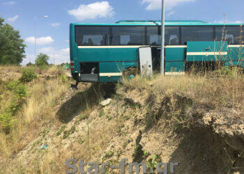 Παρ ολίγον τραγωδία στα Γρεβενά με λεωφορείο του ΚΤΕΛ Κέρκυρας
