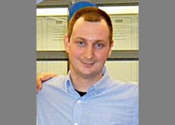 Καθοριστική η συμβολή Ελληνα ερευνητή στην ανακάλυψη της θεραπείας για τη νόσο Εμπολα