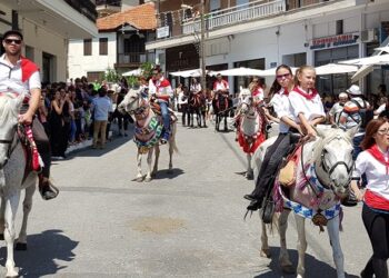 Οι καβαλάρηδες του Δεκαπενταύγουστου στη Σιάτιστα και όλο το πρόγραμμα εκδηλώσεων του Δήμου Βοΐου