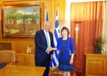 ΥΠΑΑΤ: Ανοίγει η εσωτερική αγορά της Κίνας στα ελληνικά αγροτικά προϊόντα