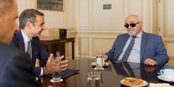 Συνάντηση του Κυριάκου Μητσοτάκη με τον πρόεδρο της Ε.Σ.ΑμεΑ