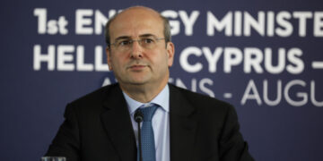 Χατζηδάκης: Η ΔΕΗ χρειάζεται 750 εκατ. ευρώ σε 45 μέρες