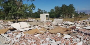 Πολλά ερωτηματικά, μπάζα και απαξίωση στο πρώην Στρατόπεδο της Πτολεμαΐδας