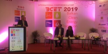 Αποστάσεις και σοβαροί προβληματισμοί από Σπυράκη και Φάμελλο για την πρόταση Κασαπίδη σχετικά με το υδρογόνο- Κάλεσαν τον Περιφερειάρχη να βρει πιο άμεσες λύσεις