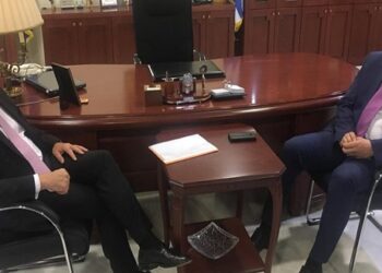 Η υποδοχή του Υφυπουργού Ενέργειας Γεράσιμου Θωμά στην Περιφέρεια από τον Γ. Κασαπίδη (video)