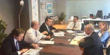 Συνάντηση της πολιτικής ηγεσίας του Υπουργείου Τουρισμού με την PQH για τα «κόκκινα» δάνεια