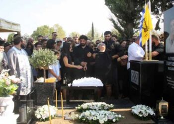 Δύο χιλιάδες άτομα στο μνημόσυνο του Τραντέλλενα Γιώργου Ποζίδη