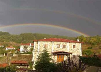 Ένα υπέροχο ουράνιο τόξο στη Βλάστη! ΦΩΤΟΓΡΑΦΙΑ