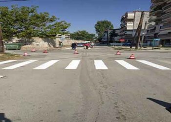 Διαγραμμίσεις διαβάσεων πεζών στην Πτολεμαΐδα από το Δήμο Εορδαίας