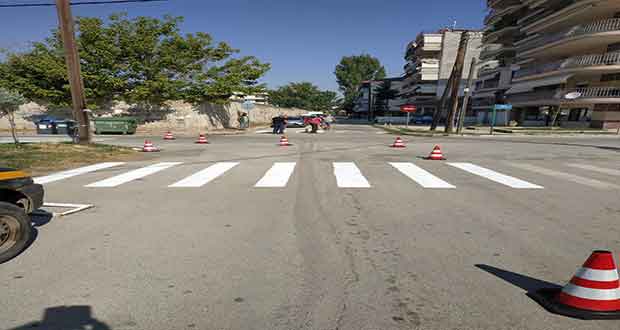 Διαγραμμίσεις διαβάσεων πεζών στην Πτολεμαΐδα από το Δήμο Εορδαίας