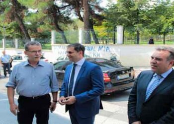 Ο Δήμαρχος Κοζάνης Λ. Μαλούτας υποδέχθηκε στην ΚΔΒΚ τον Υπουργό Τουρισμού, Χ. Θεοχάρη και τον Υφυπουργό Μ. Κόνσολα