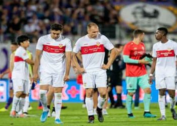 Παιχνίδι με Στουτγκάρδη και την επιπολαιότητα της Λανς!