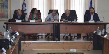 Η ειδική συνεδρίαση για την εκλογή των μελών του Προεδρείου του Δημοτικού Συμβουλίου Φλώρινας – Ο Μιχάλης Χάτζιος είναι ο νέος πρόεδρος