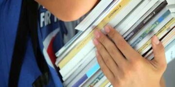 ΟΛΑ τα σχολικά βιβλία σε pdf! Δείτε πως θα τα κατεβάσετε!