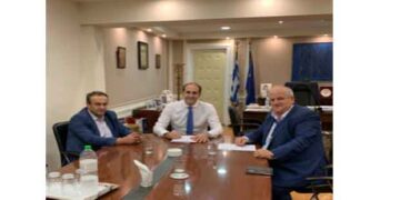 Συνάντηση στο Υπουργείο Οικονομικών για θέματα του Δήμου Πρεσπών