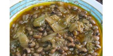 Φασούλια με τα λάχανα. Χειμωνιάτικη ποντιακή συνταγή!