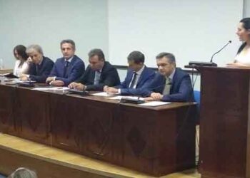 Συνάντηση της εντεταλμένης συμβούλου του Δήμου Σερβίων Νανάς Γκαμπούρα με τον Υπουργό και τον Υφυπουργό Τουρισμού