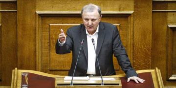 Αιχμές του βουλευτή ΣΥΡΙΖΑ Σάκη Παπαδόπουλου κατά Σταθάκη: Μας έλεγε ότι στη ΔΕΗ δεν υπάρχει πρόβλημα