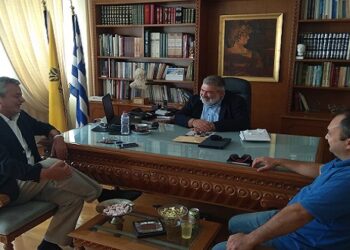 Σε πολύ καλό κλίμα η παράδοση – παραλαβή της Αντιπεριφέρειας ΠΕ Κοζάνης από τον Π. Πλακεντά στον Γ. Τσιούμαρη (video)