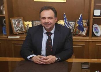 Υπόμνημα στον Πρωθυπουργό κατέθεσε ο πρόεδρος του Επιμελητηρίου Κοζάνης, Νίκος Σαρρής, θέτοντας τα κυριότερα προβλήματα της περιοχής