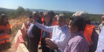 Βάρος στο ανθρώπινο δυναμικό και την τεχνογνωσία του από τον Υφυπουργό Ενέργειας- Το ενδιαφέρον του για τον τρόπο εργασίας των συγκολλητών της «Πτολεμαΐδα 5»