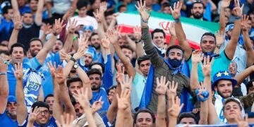 Το «μπλε κορίτσι» και η «μπλε ομάδα»