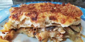 Μαγειρεύοντας με την Αρετή: Λαζάνια με κιμά, μελιτζάνες και μπεσαμέλ γραβιέρας