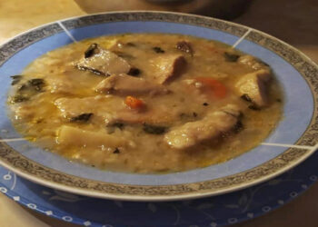 Μαγειρεύοντας με την Αρετή: Ψαρόσουπα με φιλέτα ψαριού