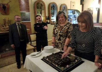 Η Κοινωφελής Επιχείρηση Δήμου Εορδαίας έκοψε τη πίτα της για τη νέα χρονιά