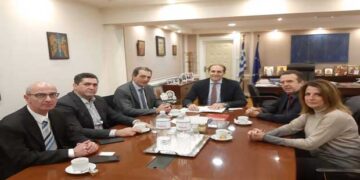 Συναντήσεις είχαν στην Αθήνα οι φορείς της γούνας και ελπίδες για τη κατάργηση του φόρου πολυτελείας