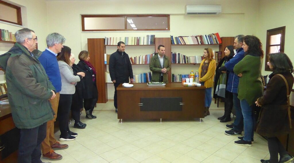 Δήμος Καστοριάς: Δύο μικρές γιορτές, ένα μεγάλο «μπράβο κι ευχαριστώ» του δημάρχου προς τους δημοτικούς υπαλλήλους