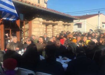 Η ξεχωριστή γιορτή του Αϊ Γιαννιού στη Λευκοπηγή Κοζάνης με πλούσια εδέσματα και πολύ χορό!