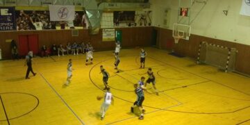 Νίκη χρυσάφι του Αρίωνα επί του Φοίνικα Κοζάνης που φωνάζει για τη διαιτησία