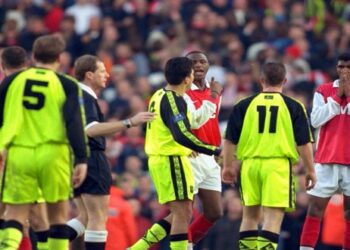 Όταν η Αρσεναλ ζήτησε επανάληψη αγώνα επειδή… έκλεψε!