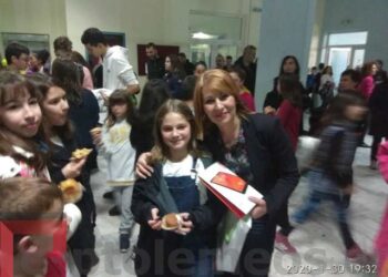 Τα Δελφίνια Πτολεμαΐδας έκοψαν τη πίτα τους για νέα χρονιά