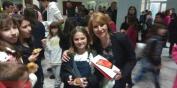 Τα Δελφίνια Πτολεμαΐδας έκοψαν τη πίτα τους για νέα χρονιά