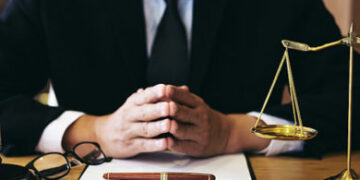Πώς θα βρω τον σωστό δικηγόρο για την υπόθεση μου