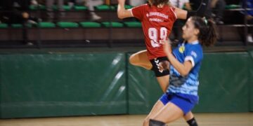 Α2 Χαντ-μπολ γυναικών: Ντέρμπι κορυφής για τον Εθνικό Κοζάνης στη Κέρκυρα