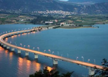 Διαμάχες για το χειρισμό του θέματος της Γέφυρας Σερβίων στο Περιφερειακό Συμβούλιο- Κασαπίδης: «Έχασα τον ύπνο μου- Δεν υπάρχει άμεσος κίνδυνος αλλά…»- Μητούλης: «Κατακόρυφη βύθιση στην προβολοδόμηση»