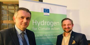 Συνέντευξη Χατζημαρκάκη – Κασαπίδη για τον Ευρωπαϊκό Μηχανισμό και το Ταμείο για τη δίκαιη μετάβαση