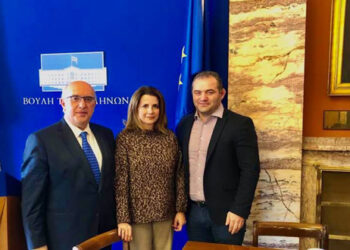 Μιχάλης Παπαδόπουλος: Συνάντηση με τον αντιπεριφερειάρχη Ηλία Τοπαλίδη στη Βουλή για θέματα της Π.Ε. Κοζάνης