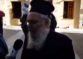 Τι δήλωσε για τη φωτιά στον Άγιο Νικόλαο και από τι προκλήθηκε ο πατήρ Δημήτριος – Τι εργασίες θα γίνουν για να αποφευχθεί στο μέλλον ανάλογο συμβάν (VIDEO)