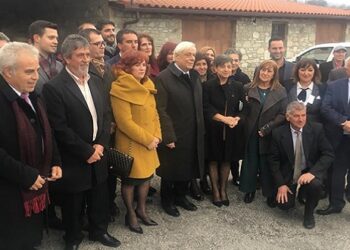 Στο οινοποιείο “Καμκούτης” στο Βελβεντό ο Πρόεδρος της Δημοκρατίας