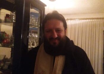 Αγιασμός σε όλα τα σπίτια των ενοριτών του Ιερού Ναού Αγίου Στεφάνου από τον Αρχιμανδρίτη Τιμόθεο Τσισμαλίδη