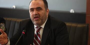 Ο Μανώλης Σφακιανάκης στην Πτολεμαΐδα, στις 3 Φεβρουαρίου 2020 σε ομιλία για την ασφάλεια στο διαδίκτυο