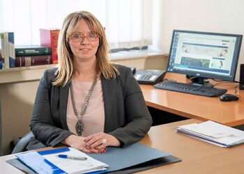 Περιφερειακός Συμπαραστάτης του Πολίτη και της Επιχείρησης η Κατερίνα Τσιομπάνου