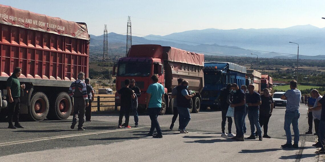 Ο Κασαπίδης στους φορτηγατζήδες την Παρασκευή το πρωί- Ανακοινώνει τις αποφάσεις της ΔΕΗ- Ανοιχτό μέτωπο για τη ΜΕΤΕ