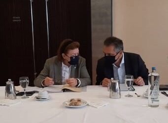 Η Υπουργός Πολιτισμού, Λίνα Μενδώνη, στη Δυτική Μακεδονία- Πολύωρη σύσκεψη στην Καστοριά με στελέχη των Εφορειών Αρχαιοτήτων- Η προτροπή της για το Μουσείο της Αιανής